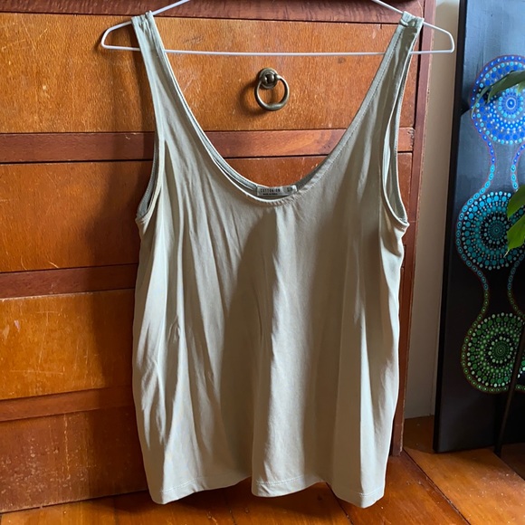 Cotton On scoop swing tank - Picture 2 of 5